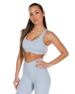 Elite Eleven Cross Over Sports Bra - Light Blue