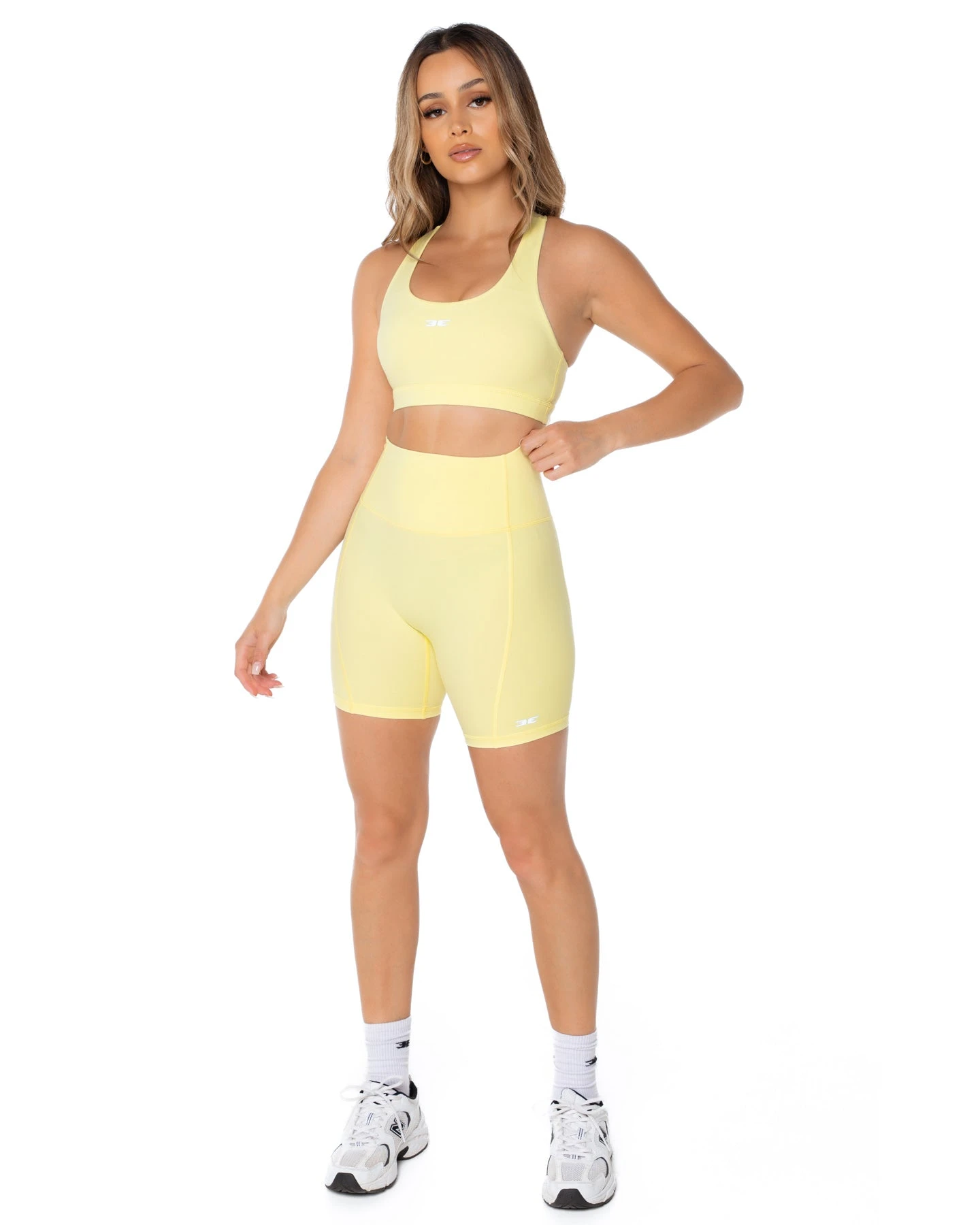 Elite Eleven Curve Shorts - Soft Yellow - Image 2